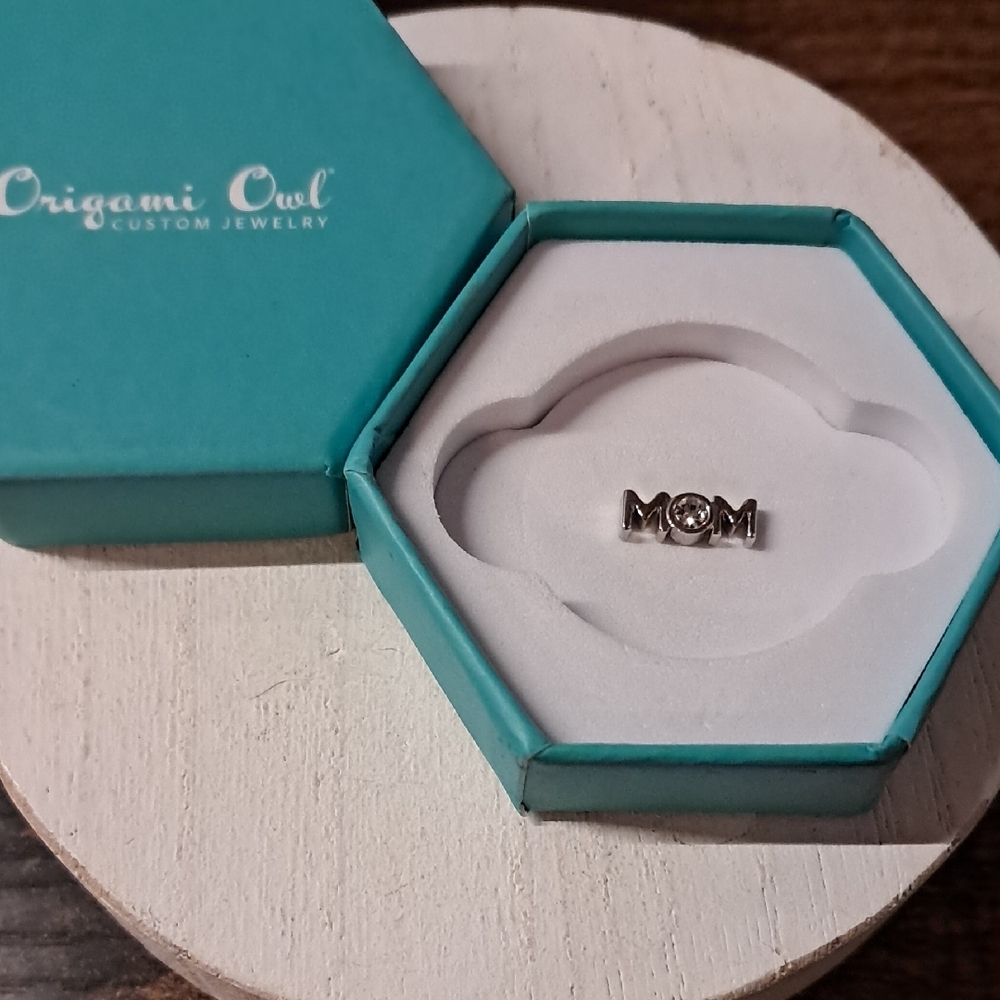5/$15 Origami Owl Charm